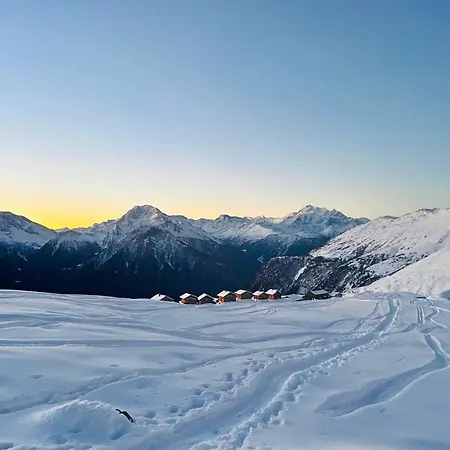 Domek alpejski Forest With Private Bridge & Mountain View Naters
