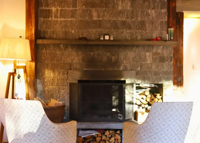 Domek alpejski Forest With Private Bridge & Mountain View *