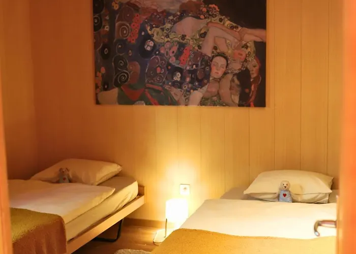 Forest With Private Bridge & Mountain View Domek alpejski Naters