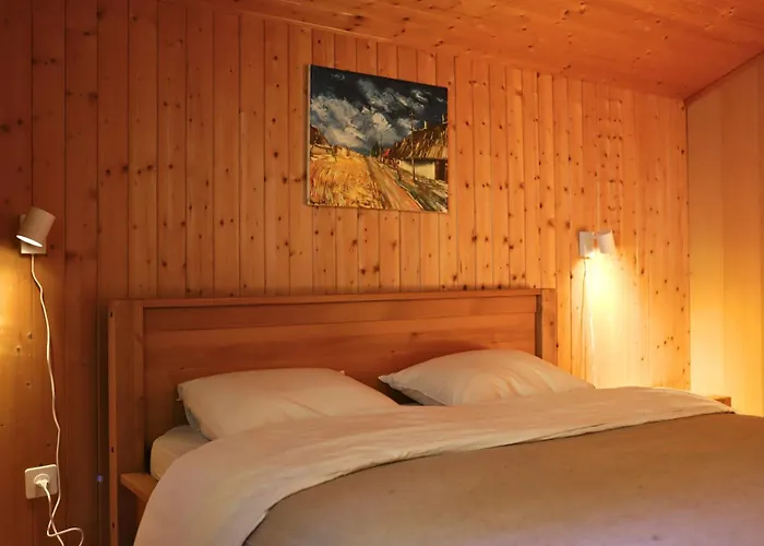 Forest With Private Bridge & Mountain View *