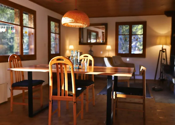 Forest With Private Bridge & Mountain View Domek alpejski