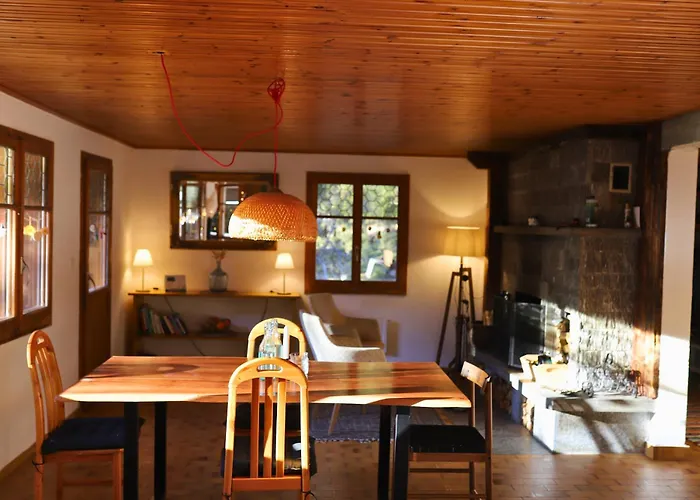 Domek alpejski Forest With Private Bridge & Mountain View *