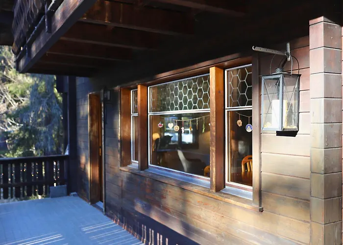 Domek alpejski Forest With Private Bridge & Mountain View