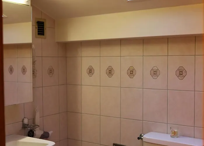 Domek alpejski Forest With Private Bridge & Mountain View