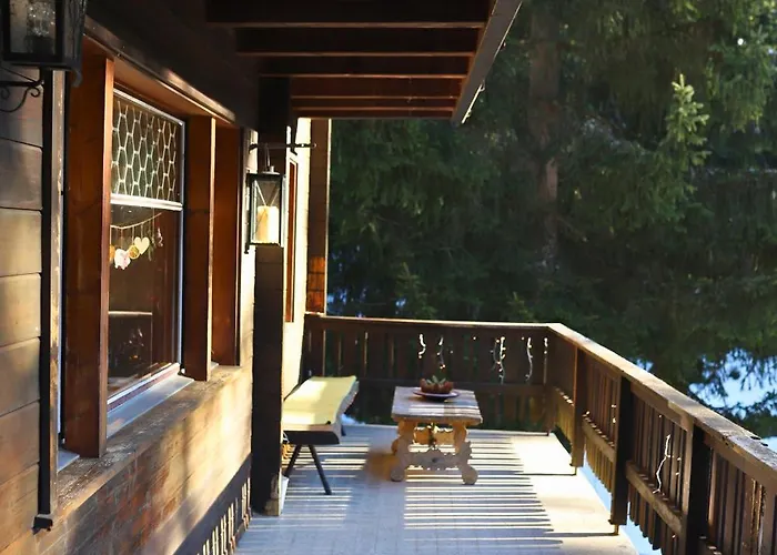 Forest With Private Bridge & Mountain View Domek alpejski