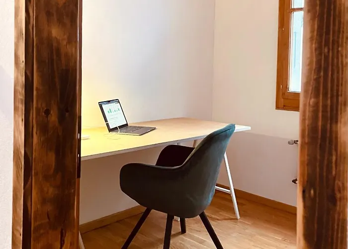 Forest With Private Bridge & Mountain View Domek alpejski *